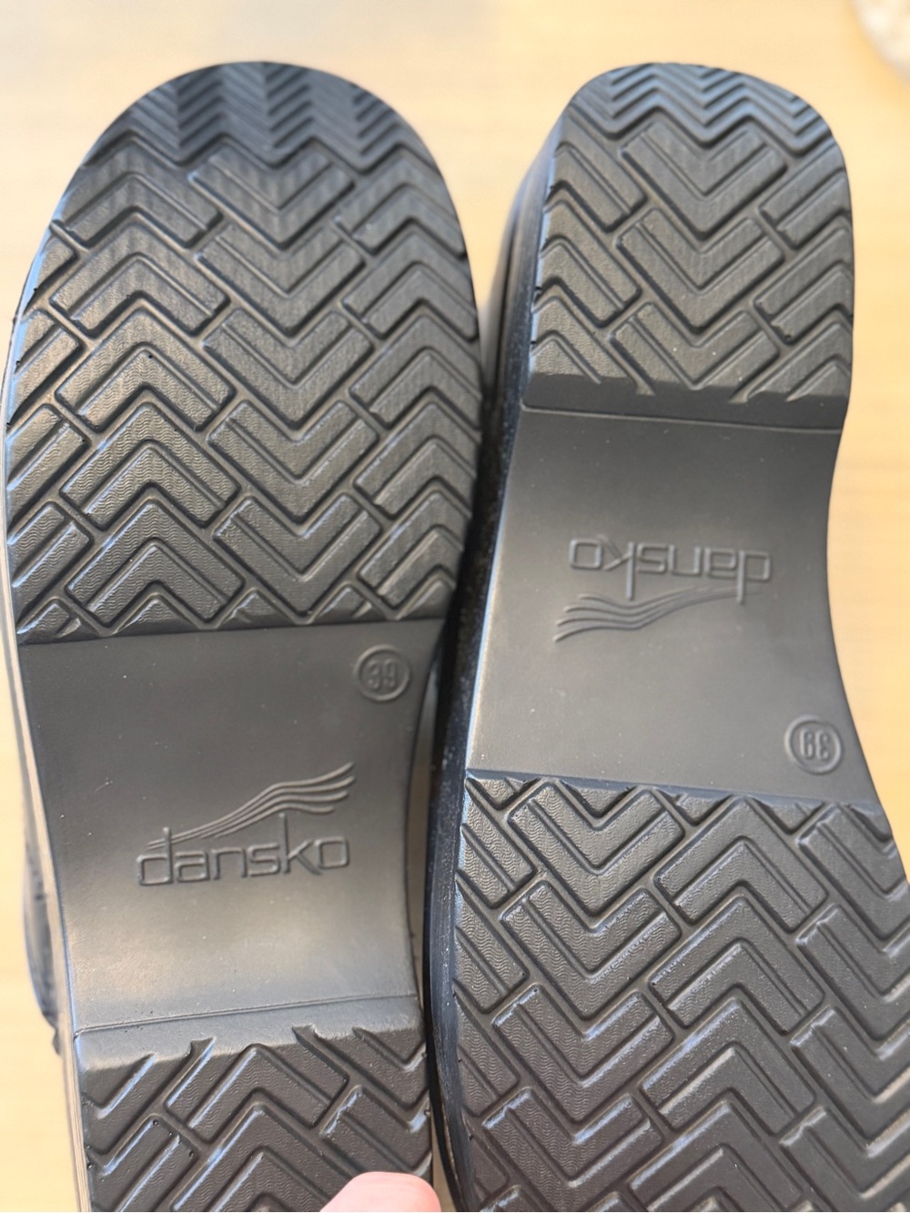 Dansko Black Leather Slip-On Clogs - NEVER WORN - Picture 3 of 4